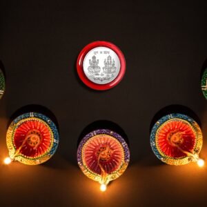 Silver Color Coin For Gift & Pooja (Metal Is Not Silver)